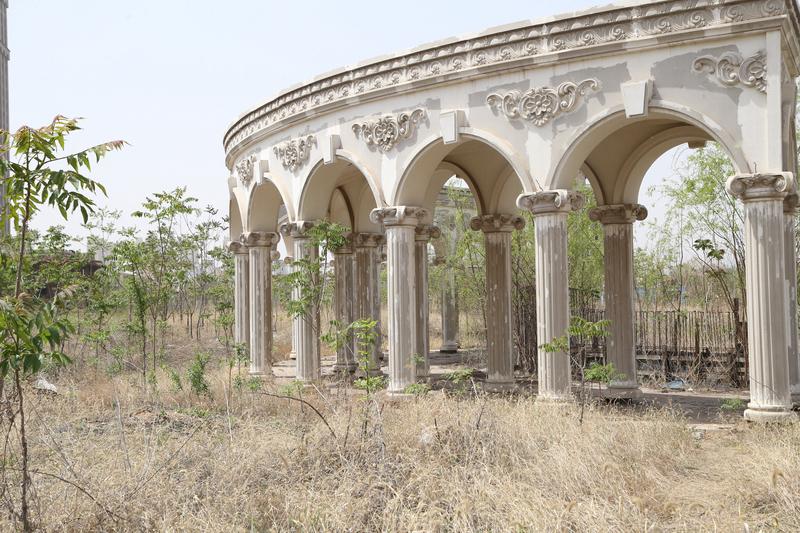 人老了，退休了，就是三无人员：无权、无势、无人问津。最好的生活状态就是：有自知之