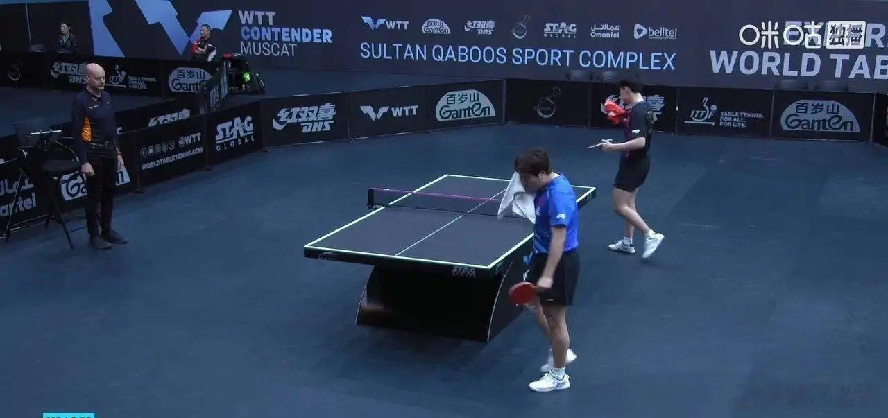 王皓头疼啊，队里第三号主力梁靖崑又倒下了！昨晚梁靖崑在WTT马斯喀特挑战赛单打赛