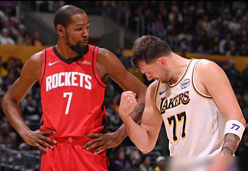 火箭生死战，两大核心报销你敢信？
申京背部剧痛，范乔丹彻底赛季报销。两大核心轰