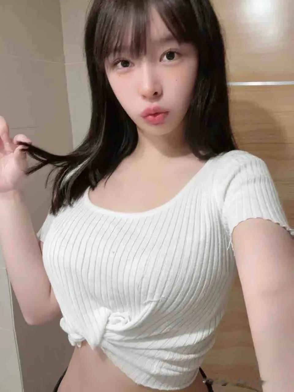 情人之间真的不能互相理解吗？最近由于家中有事，好久没有见情人了，然后他每天都会给