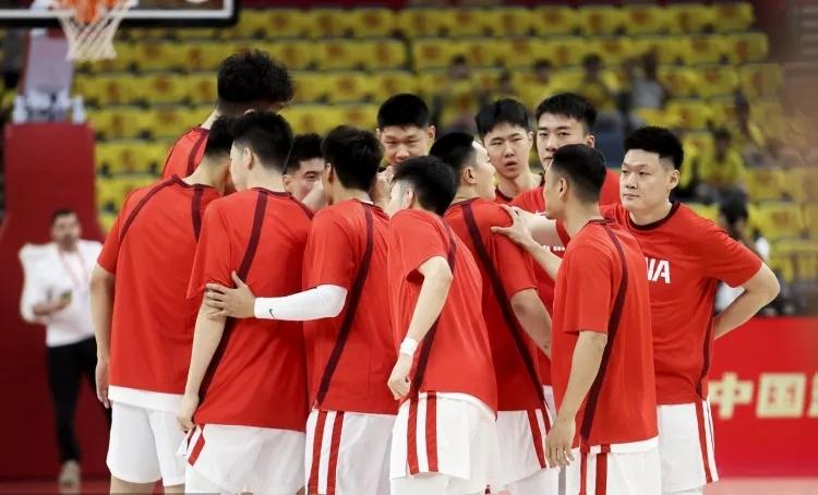 中国🇨🇳男篮——晋级亚洲杯8强；

澳大利亚男篮——晋级亚洲杯8强；

新西