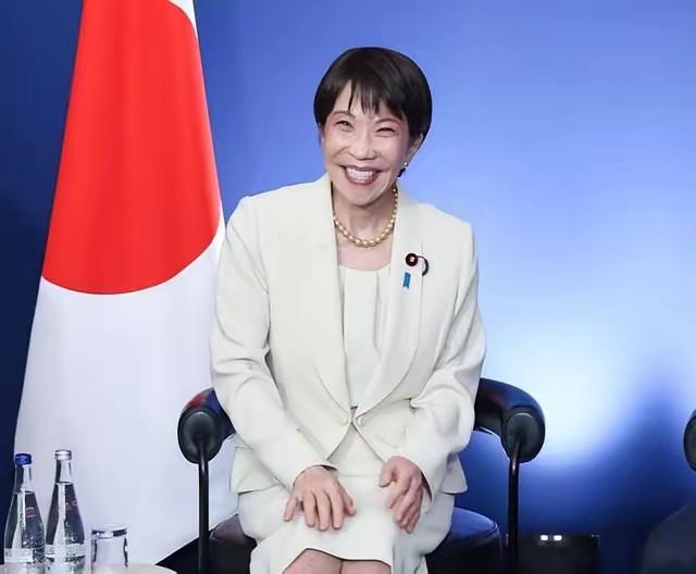 严查境内间谍触动核心命脉，日方一反常态慌忙表态，底气根本不在武器资源
 
导弹威