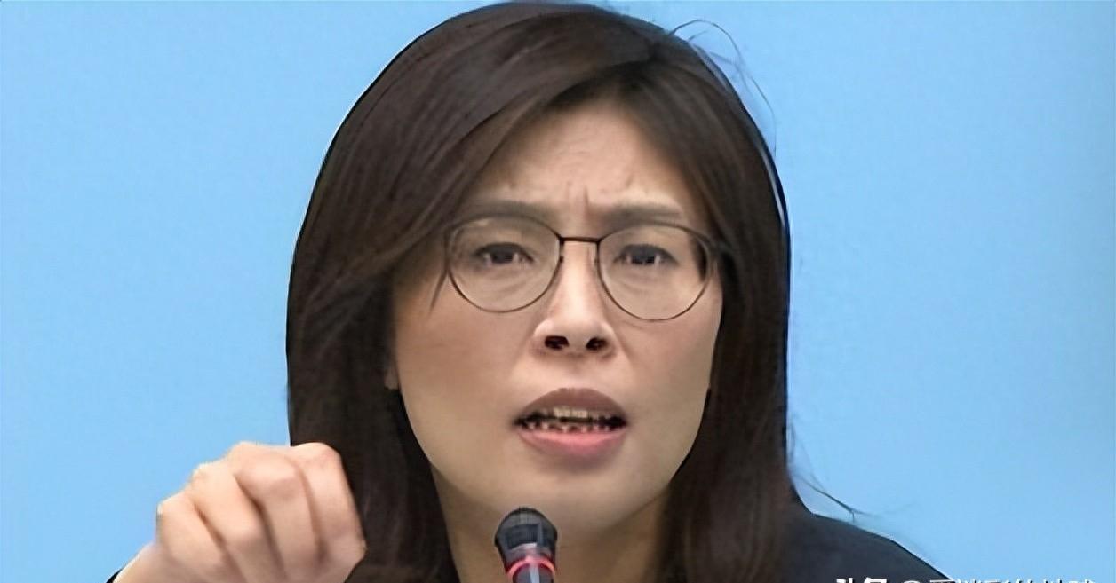 [机智]郑丽文美国之行期待“美国总统”能接见，这是集体的梦呓？
还是一本正经的瞎