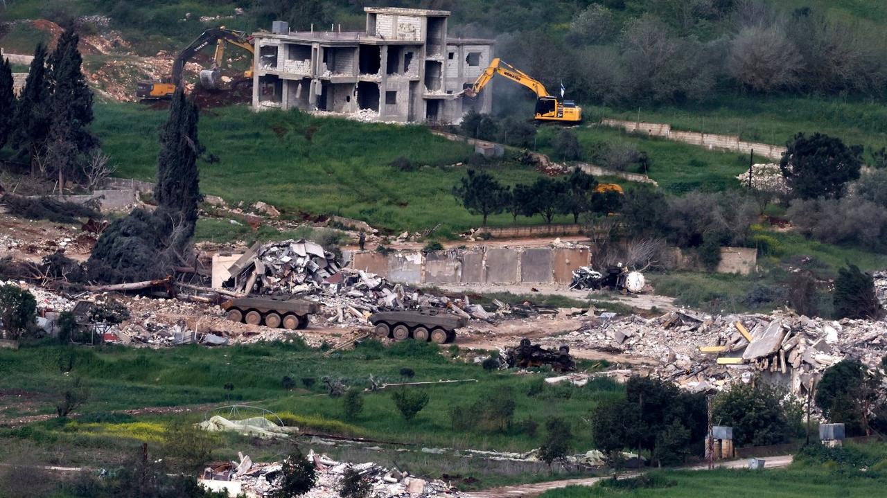 据伊朗国家电视台周日早间播出的讲话内容显示，伊朗议会议长兼首席谈判代表穆罕默德·