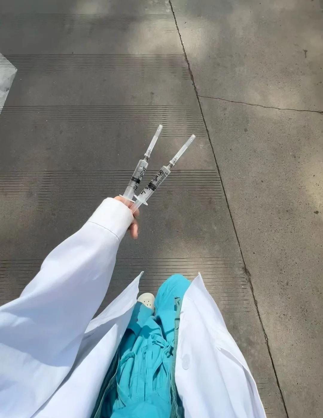 早起的鸟儿有虫吃
医学生日常