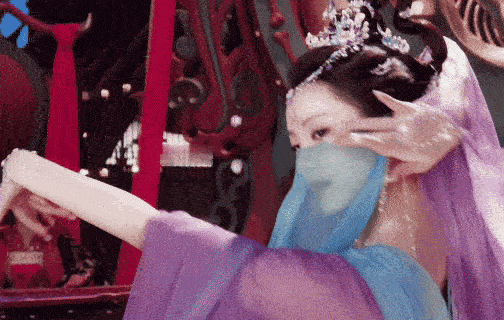 王奕婷人设基础舞蹈就不基础说实话，这段舞让我闭嘴了，只有佩服和爱。这才是美的力量