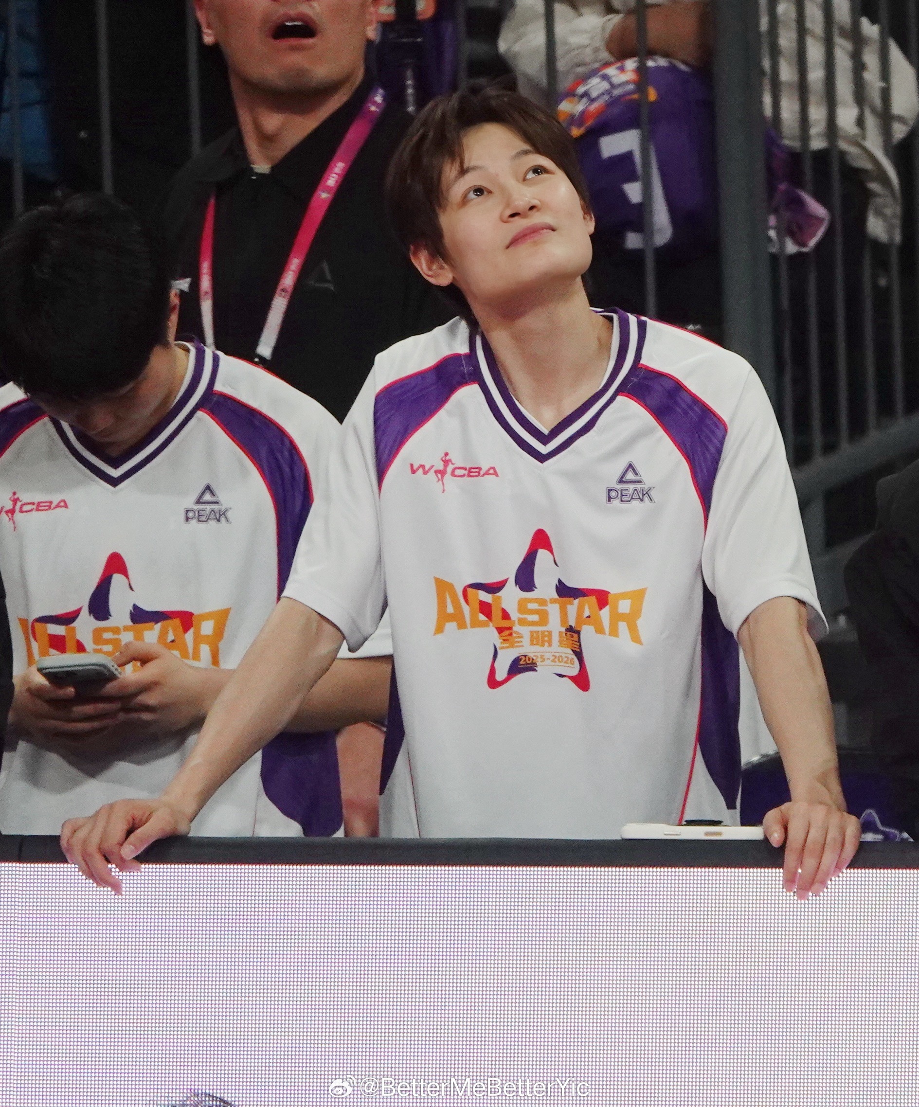 杨力维  今天的下班库存～拖延症来发全明星这只小猫