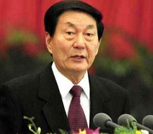 “朱镕基的疲惫，其实是一种制度的疲惫。”
 
这句话，是一位中国赴美留学生胡学华