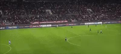 上海海港这样的好机会没有把握住真的是让人感到相当遗憾，这种时刻是不是让人无比想念