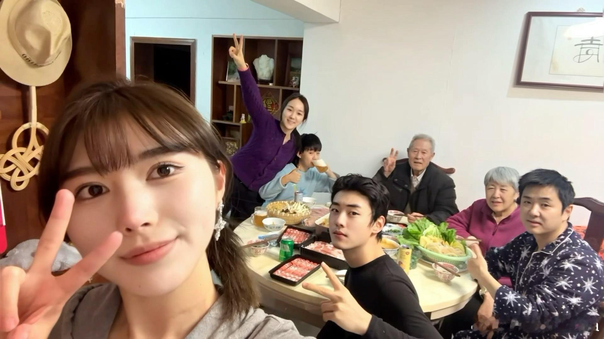 十个勤天陈少熙 说真的，差一点没认出来陈熙熙