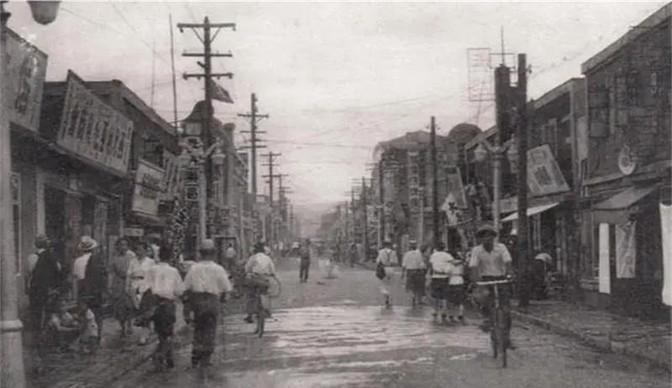 “别打了，我全招！”1939年，日军的刑讯室里，一位女战士遭受着酷刑折磨，她凄惨