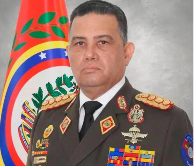 委内瑞拉换帅：马杜罗的“底牌”终于亮出来了。
3月18日，代总统德尔西·罗德里格