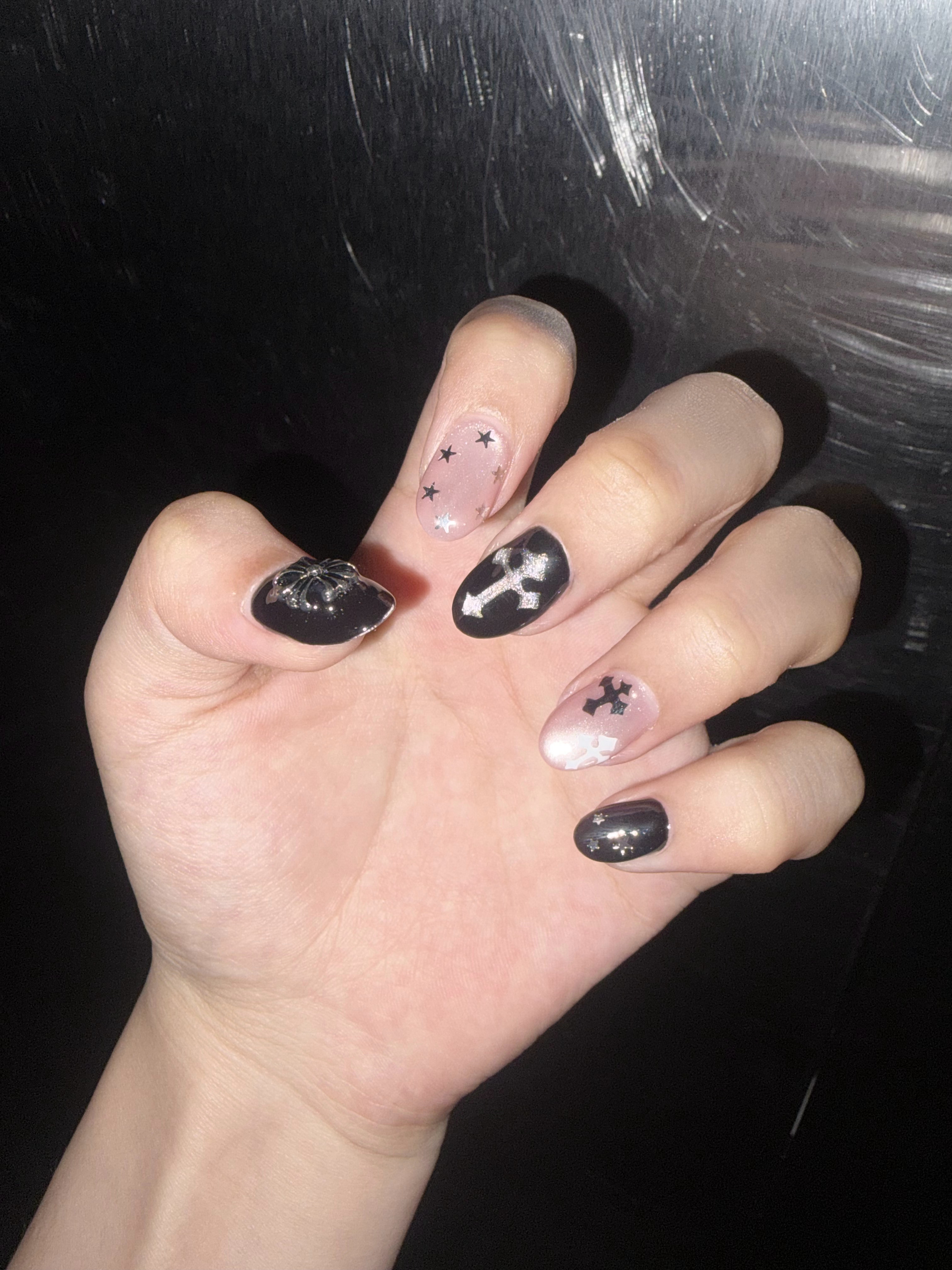 🖤🩷 