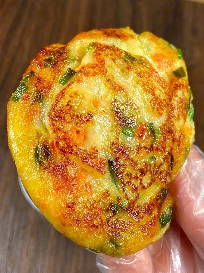 拒绝不了一点的土豆饼🥔🫓绵密焦香的口感😋土豆脑袋根本拒绝不了一点可以当零食