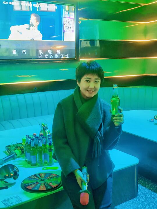 KTV和姐妹会个面💖