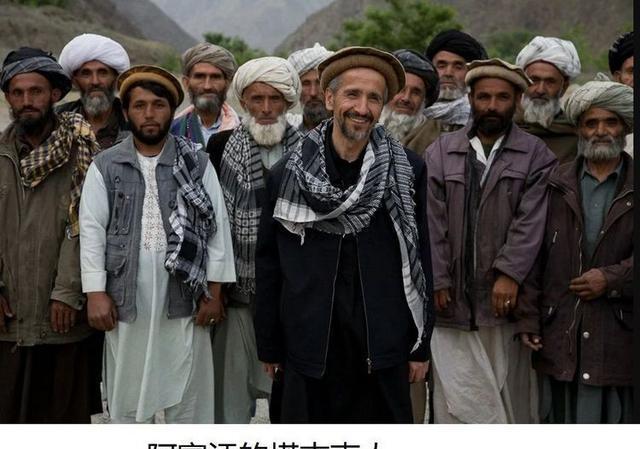 拥有3000万人口的塔吉克人，为何只有四分之一生活在塔吉克斯坦？

塔吉克人本是