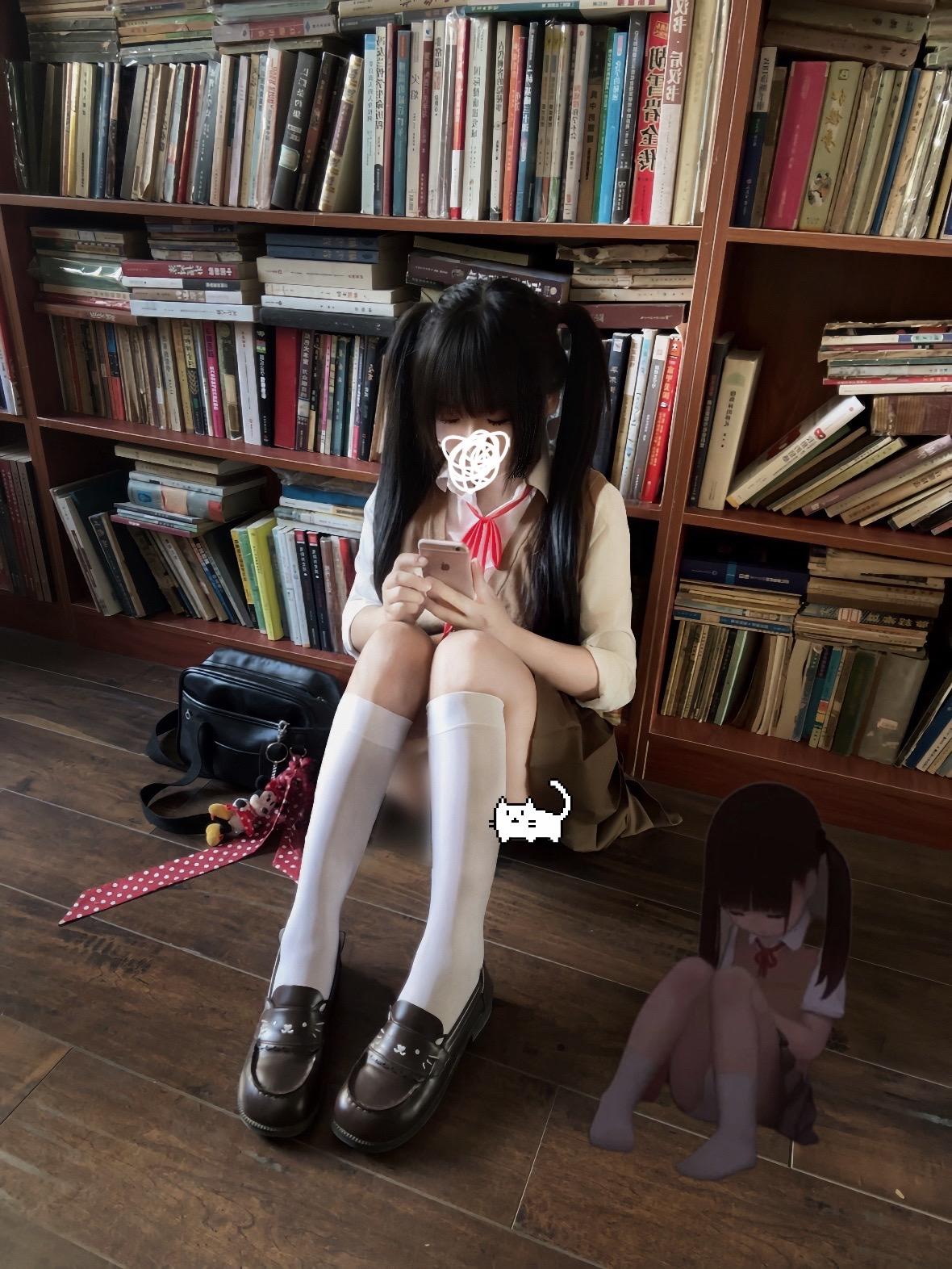人与人吐露真心本就是一场赌注 这个世界满是假象 唯有痛苦从不说谎迷失的生命