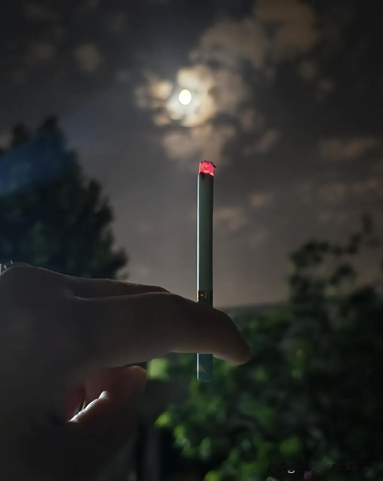 一个老爷们儿，这辈子最大的底气到底是啥
 
我算是琢磨透了 一个老爷们儿这辈子最