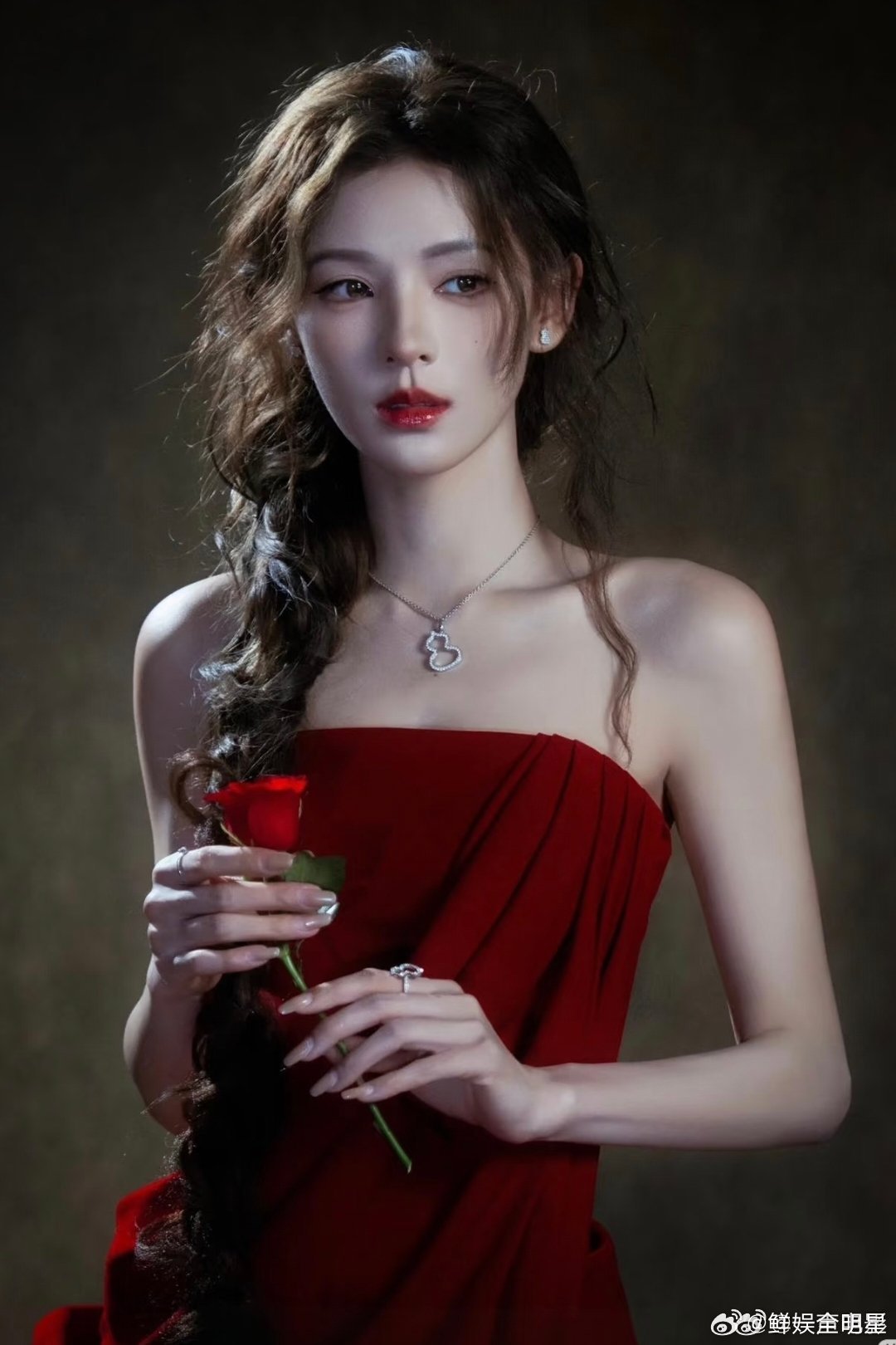 张予曦回应和机器人赛跑输了伦敦合伙人张予曦本来轻松的小游戏，因为机器人的猛冲直接
