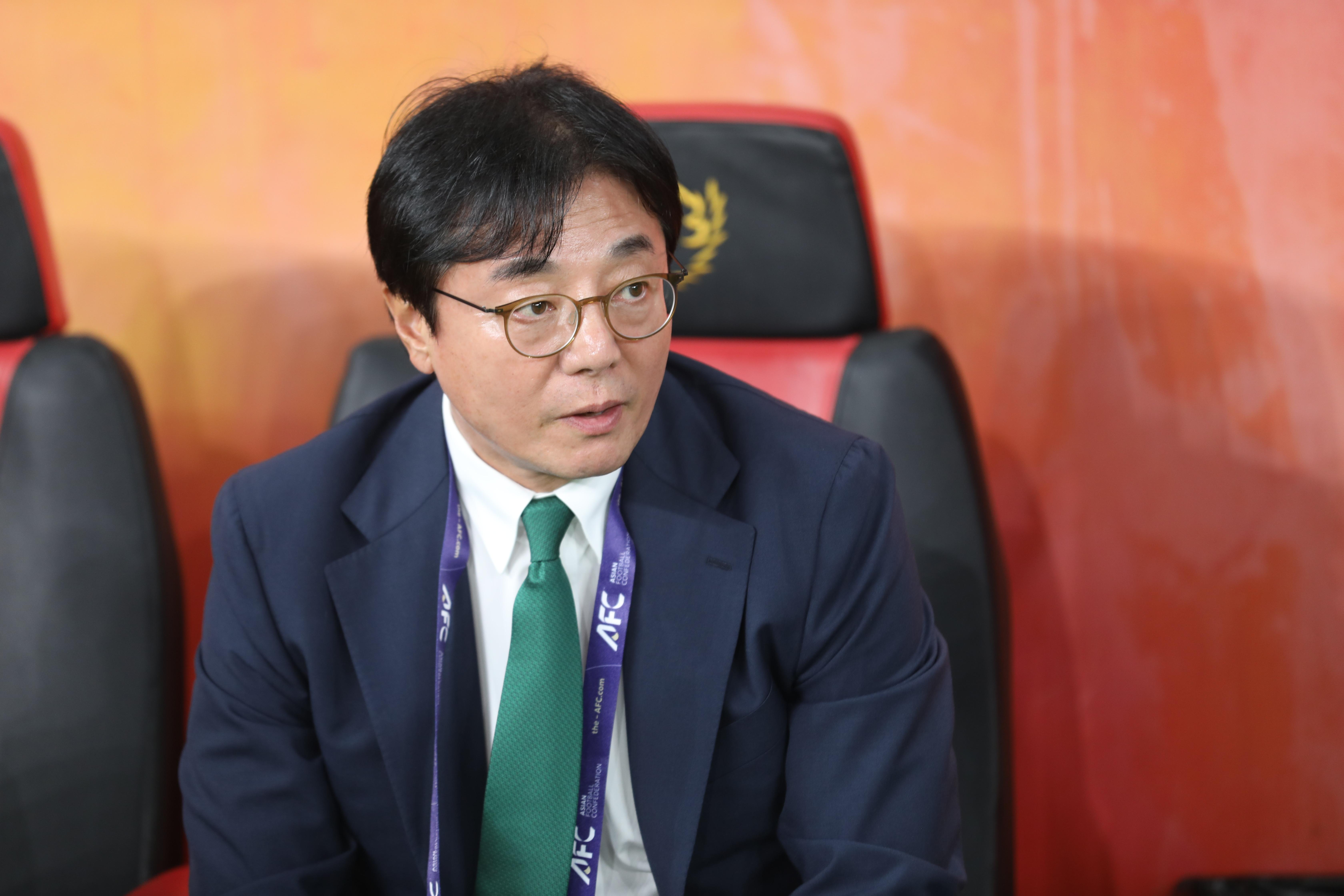 黄善洪：比赛很精彩，但我们很遗憾没有在客场拿到3分