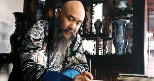 1900年，63岁的张之洞老来得子，给他取名张仁蠡，满心欢喜。 
 
他那时大概