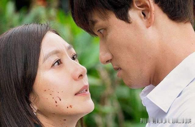 男人背叛的时候，到底在想什么？
 
男性有过肉体背叛，大多数人都会在背叛后，感到