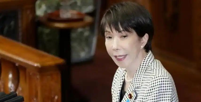 狂妄至极！日本少尉持刀闯中使馆，被当场生擒，日方急着切割。日本陆上自卫队23岁少