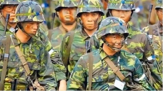 台军将面临的尴尬：若你抵抗人民解放军收复台湾，被打死了你算谁家的烈士？你战死后，