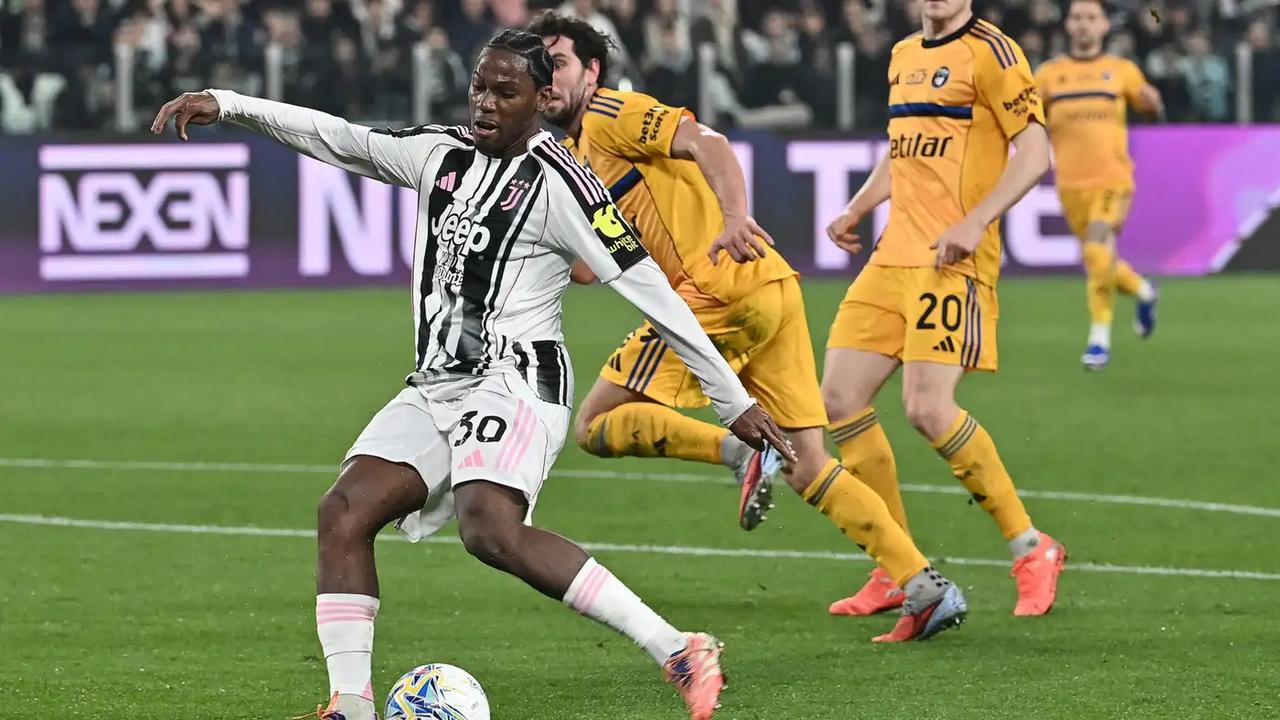 意大利三大体育报痛批戴维表现：

·《米兰体育报》（4分）：他的每一个触球都像是