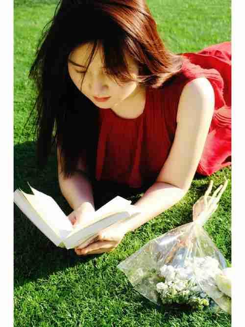 我的今日状态：😁轻松愉快
我这里的天气：🌤️多云
走过半生方懂，人生从不是一