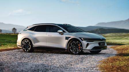 极氪 007GT 科技猎装轿跑，颜值、续航、装载能力一步到位