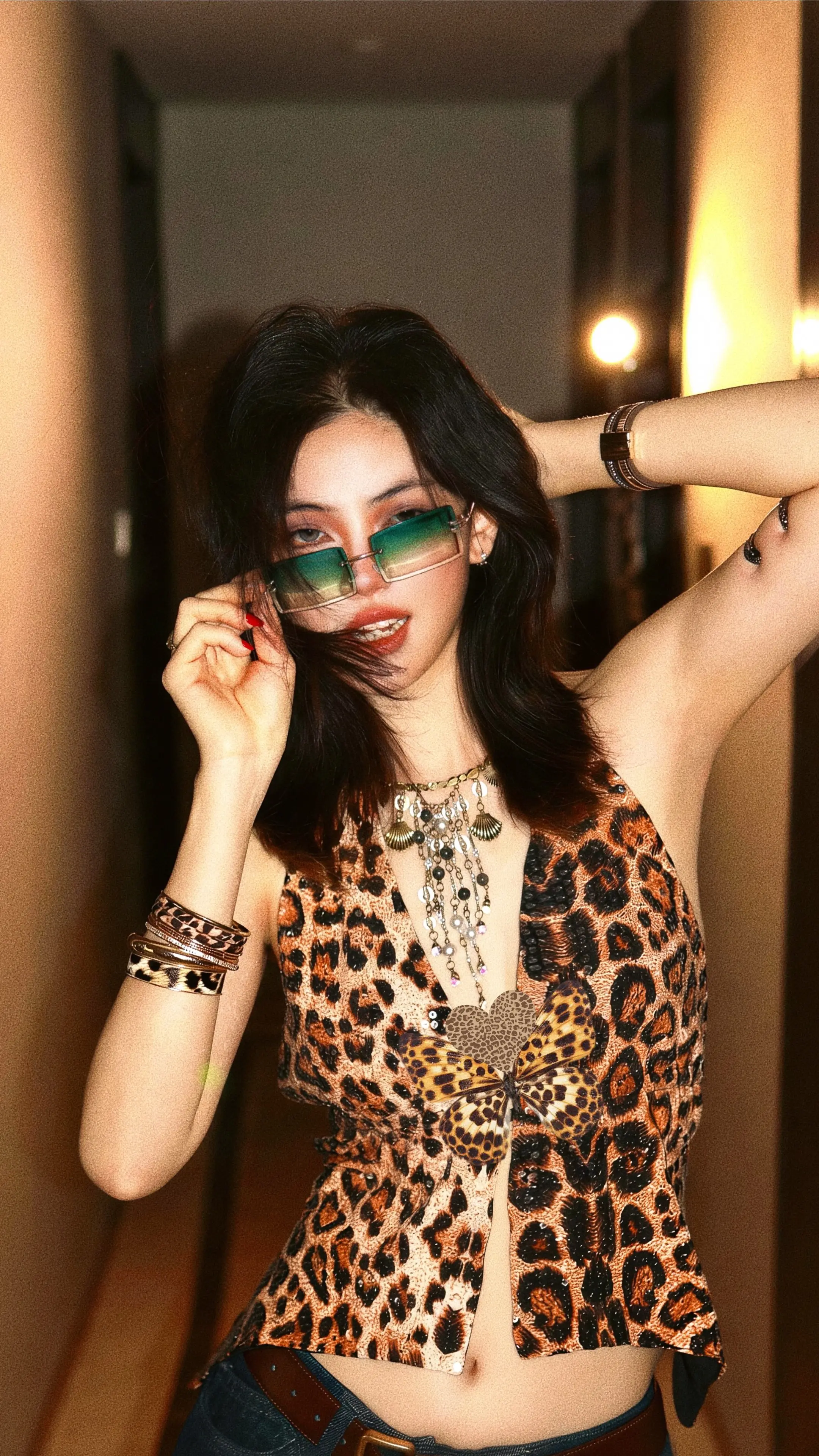 恭迎我们的时代🐆❤️‍🔥。（你好审核员，是美丽女人的正常穿搭，无不良）