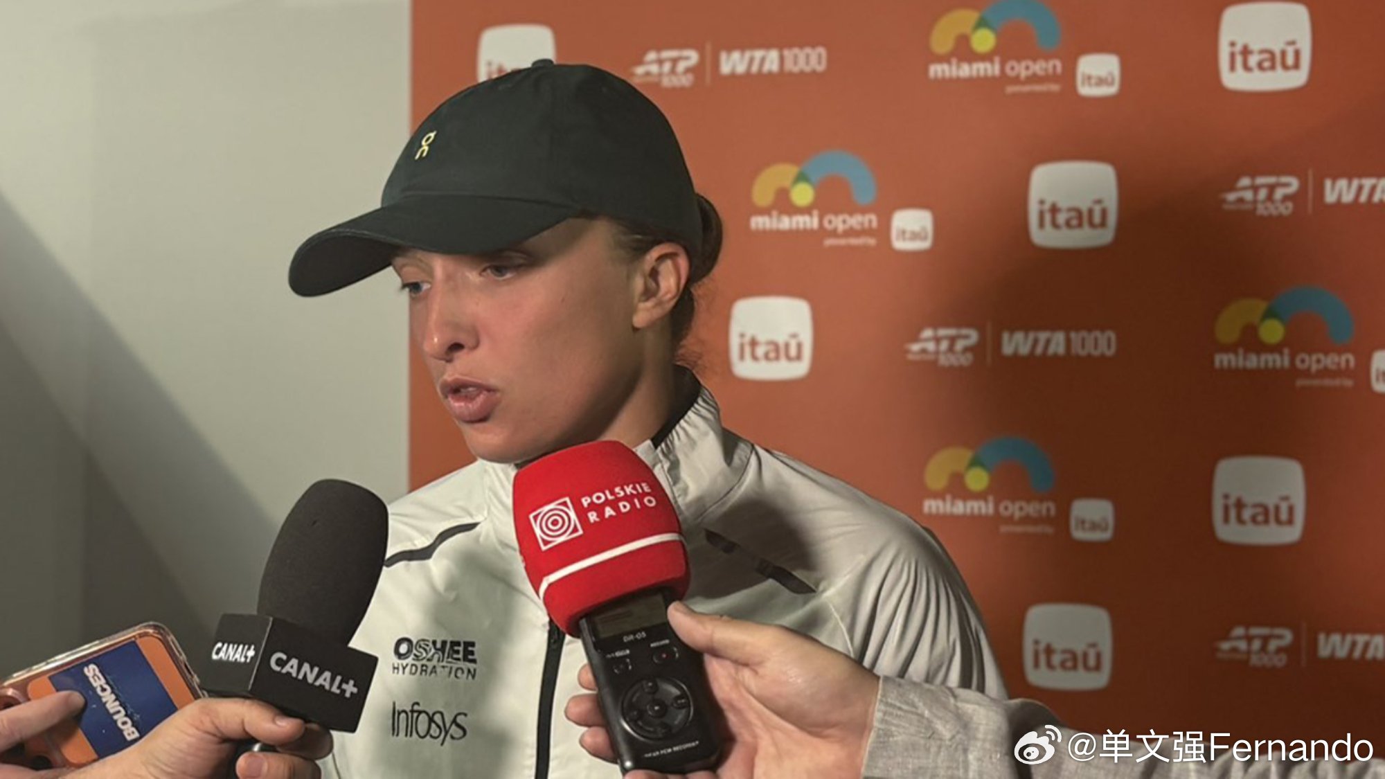 斯瓦泰克，Iga赛后依旧接受了采访，分析了迈阿密1000赛失利“第二盘和第三盘是