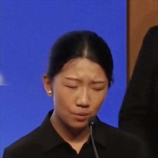 谁授权你替14亿人下跪？

以色列办 “全球忏悔大会”，华人女孩向以色列 “忏悔