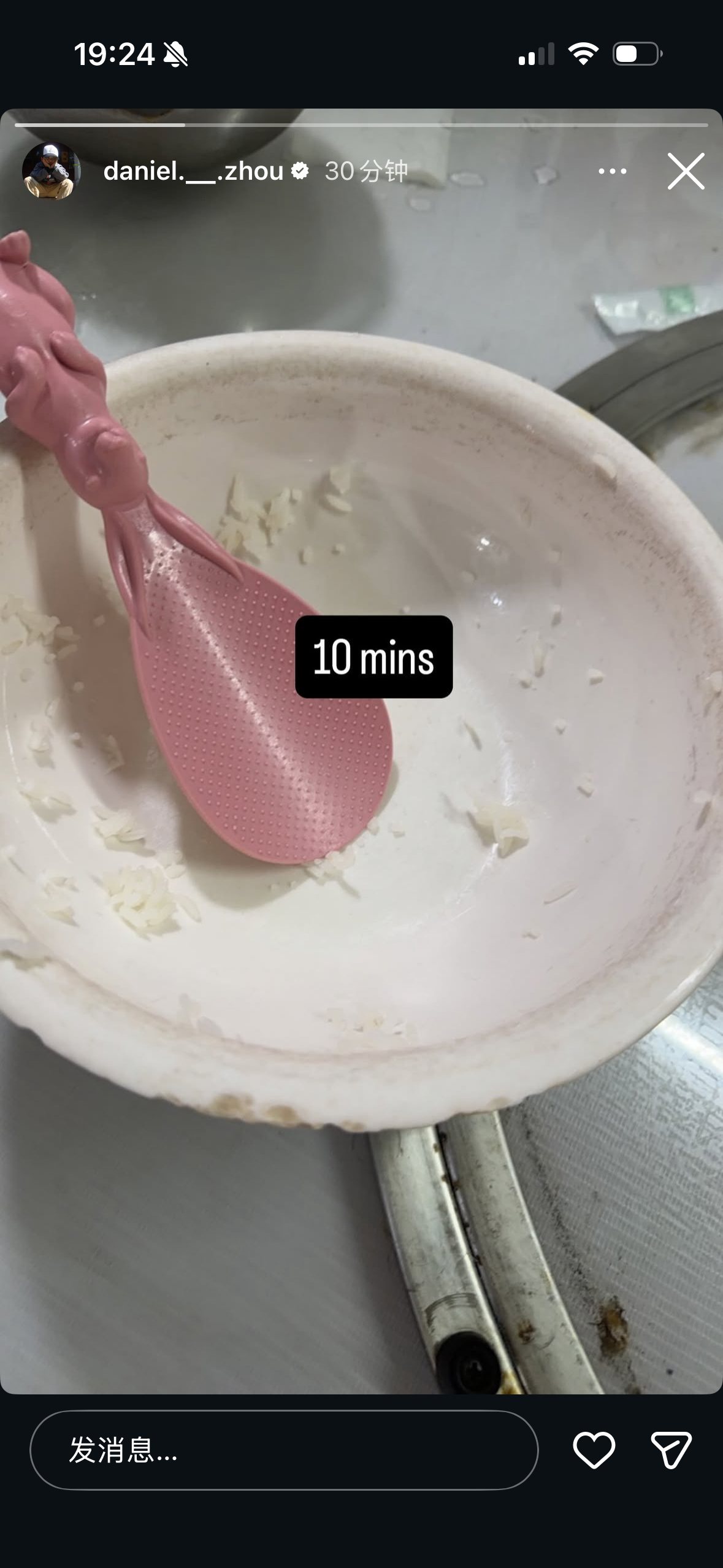 柯宇更新了igstory，是吃空的碗哈哈哈哈哈周柯宇周正 /周柯宇小城春色