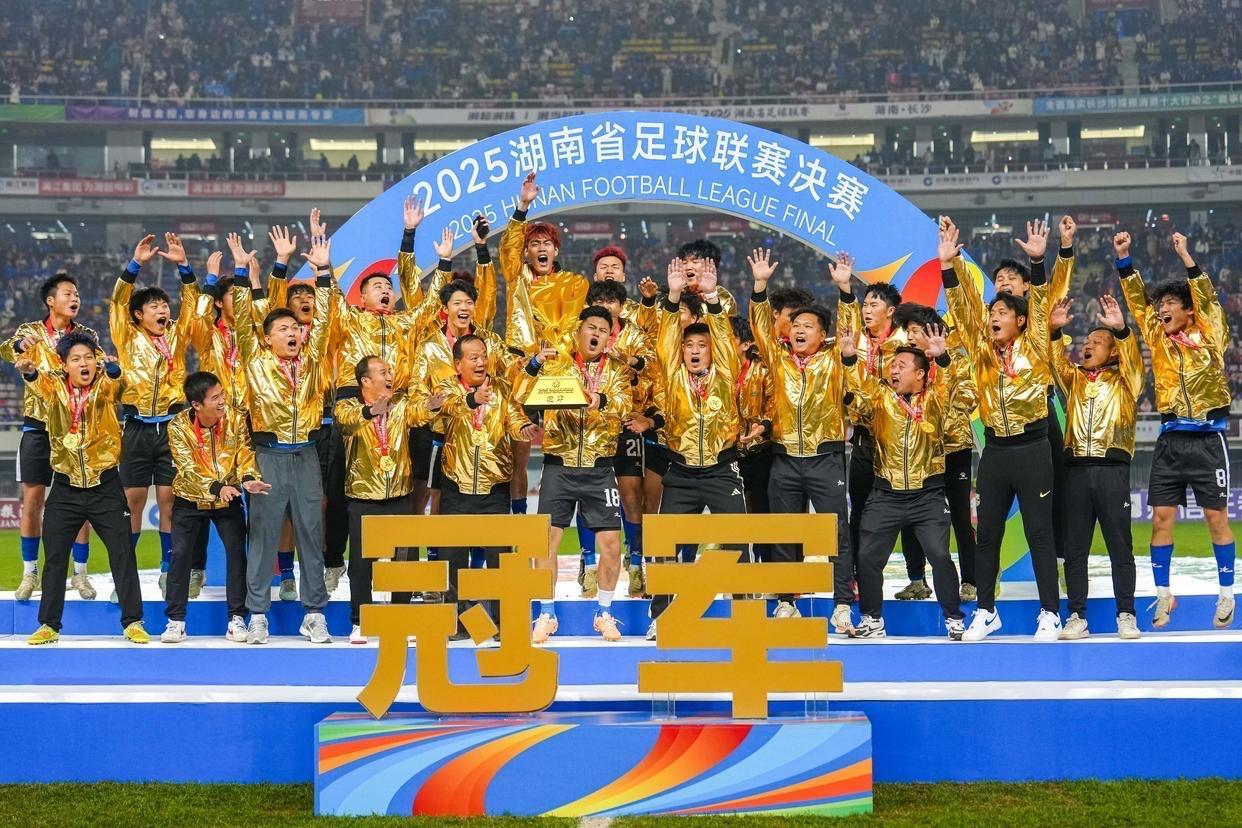 在流量至上的时代，广汽埃安选择为沉默的大多数发声——那些没有热搜、没有代言、却用