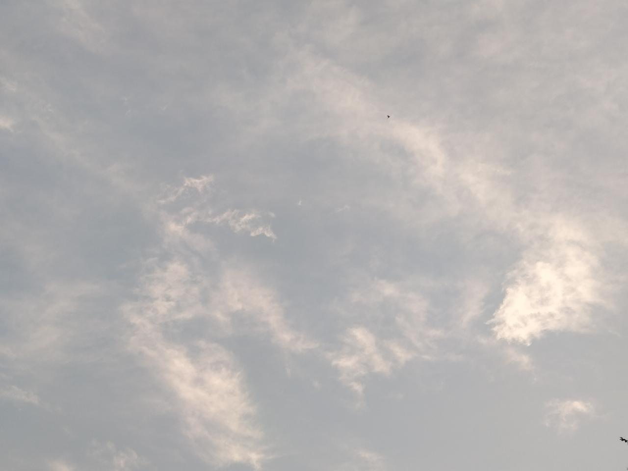 交换一张你最近拍的天空望望头上天外天！