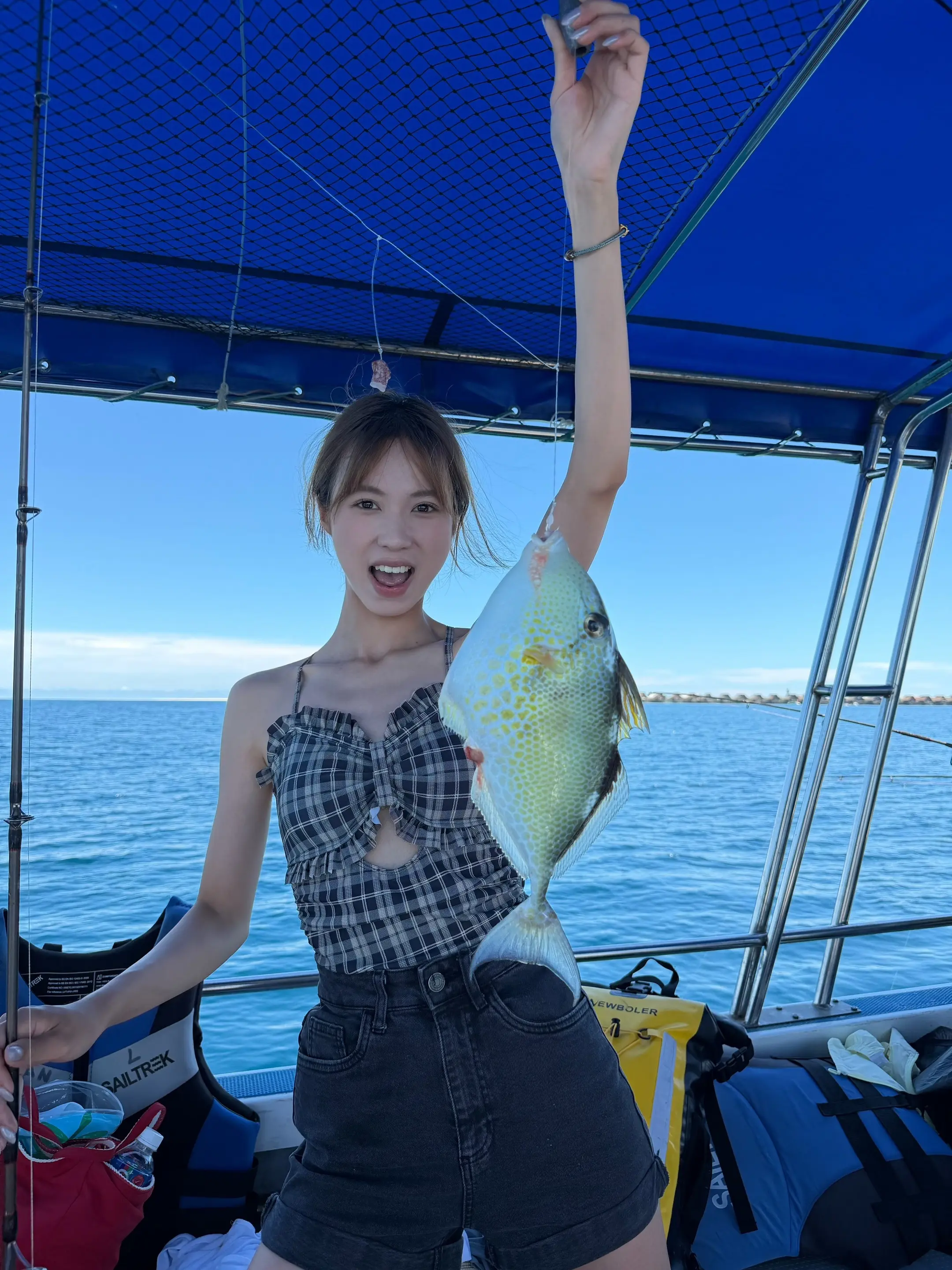 海岛是人类的夏日乌托邦。