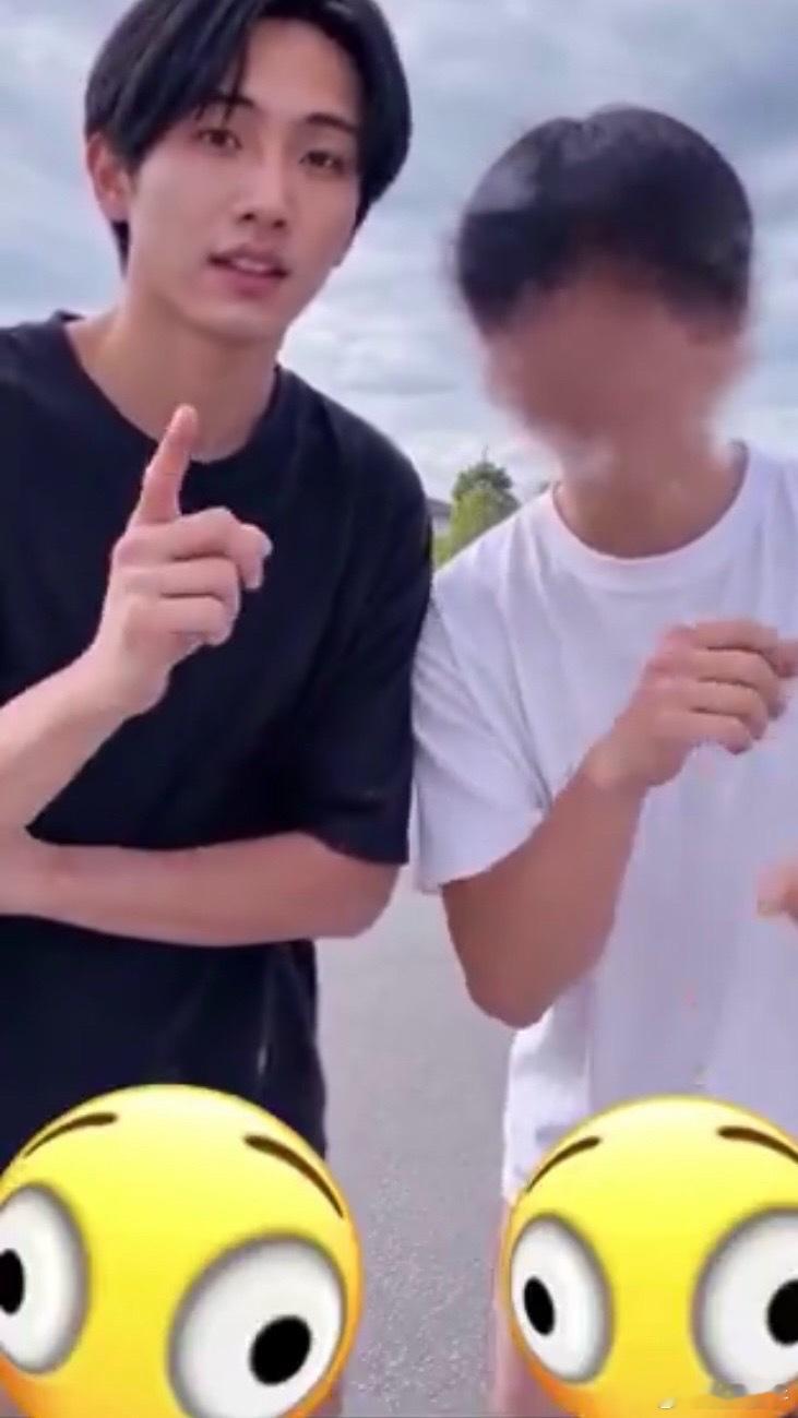 可以帮忙找下这个视频的无遮挡版本吗？ ​​​