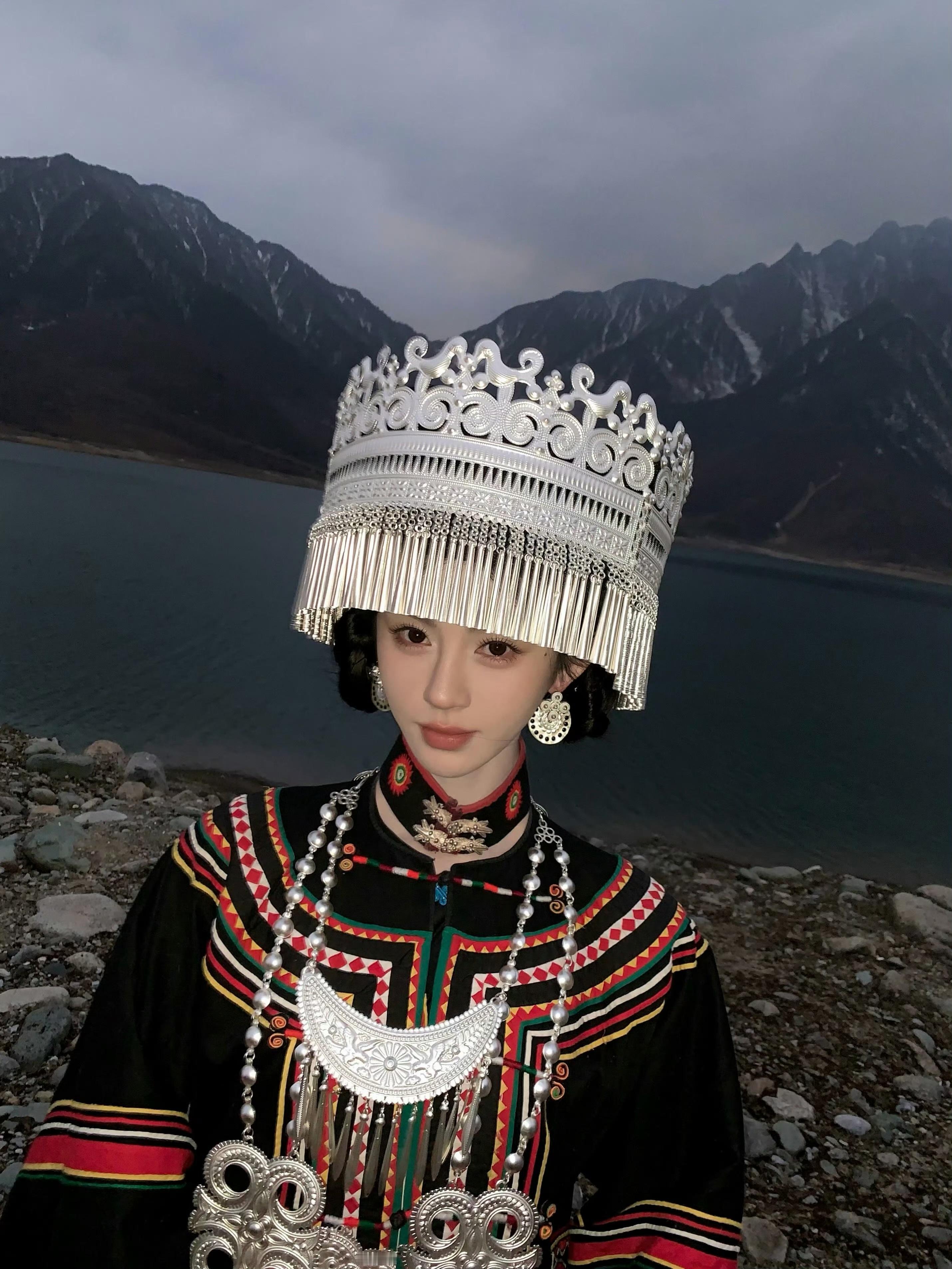 鞠婧祎美得天时地利人和 找出这组图里任何不完美的一处…. 