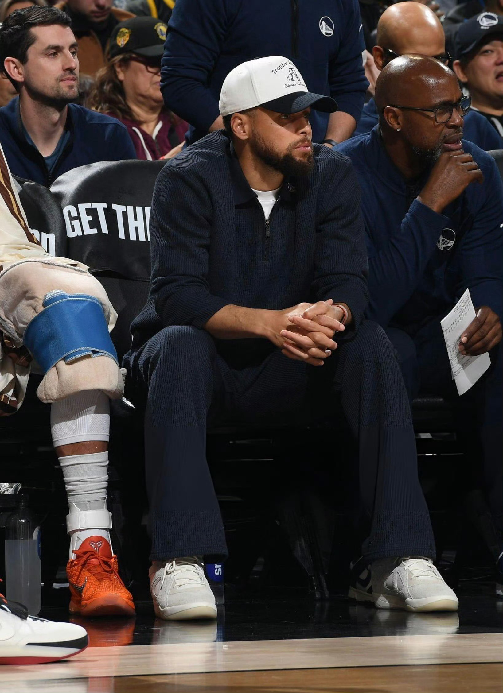 帽子不错Trophy Hunting《Celebrate The Journey