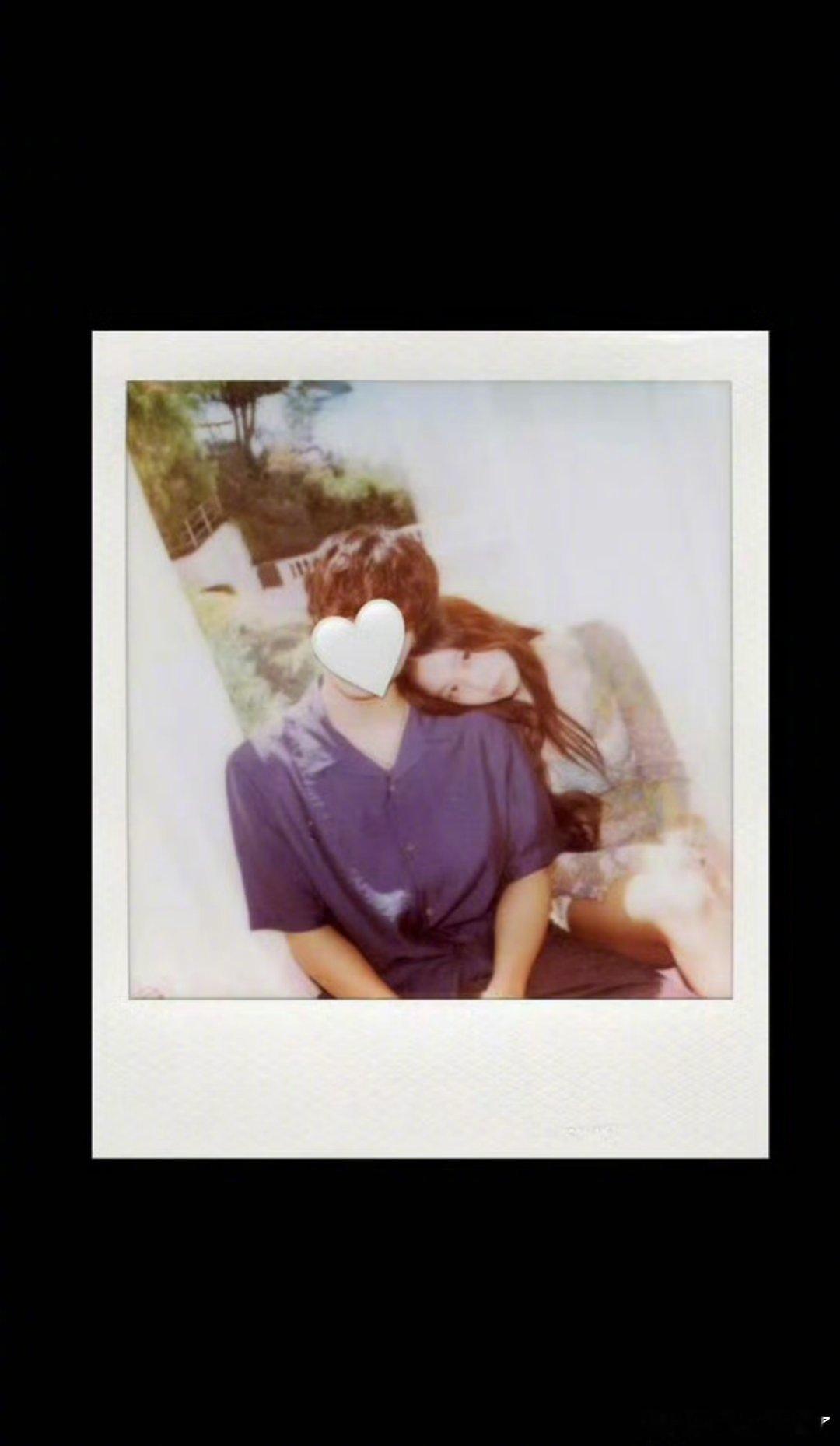 Jennie新歌MV男主jennie新歌已经够期待了，看到mv男主，长得如此可爱