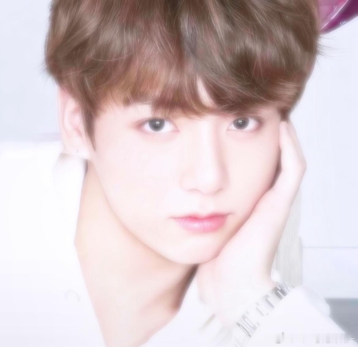 .                 ⸝‧₊˚🖇️ ⸝ 𝑆𝑖𝑙𝑣𝑒𝑟