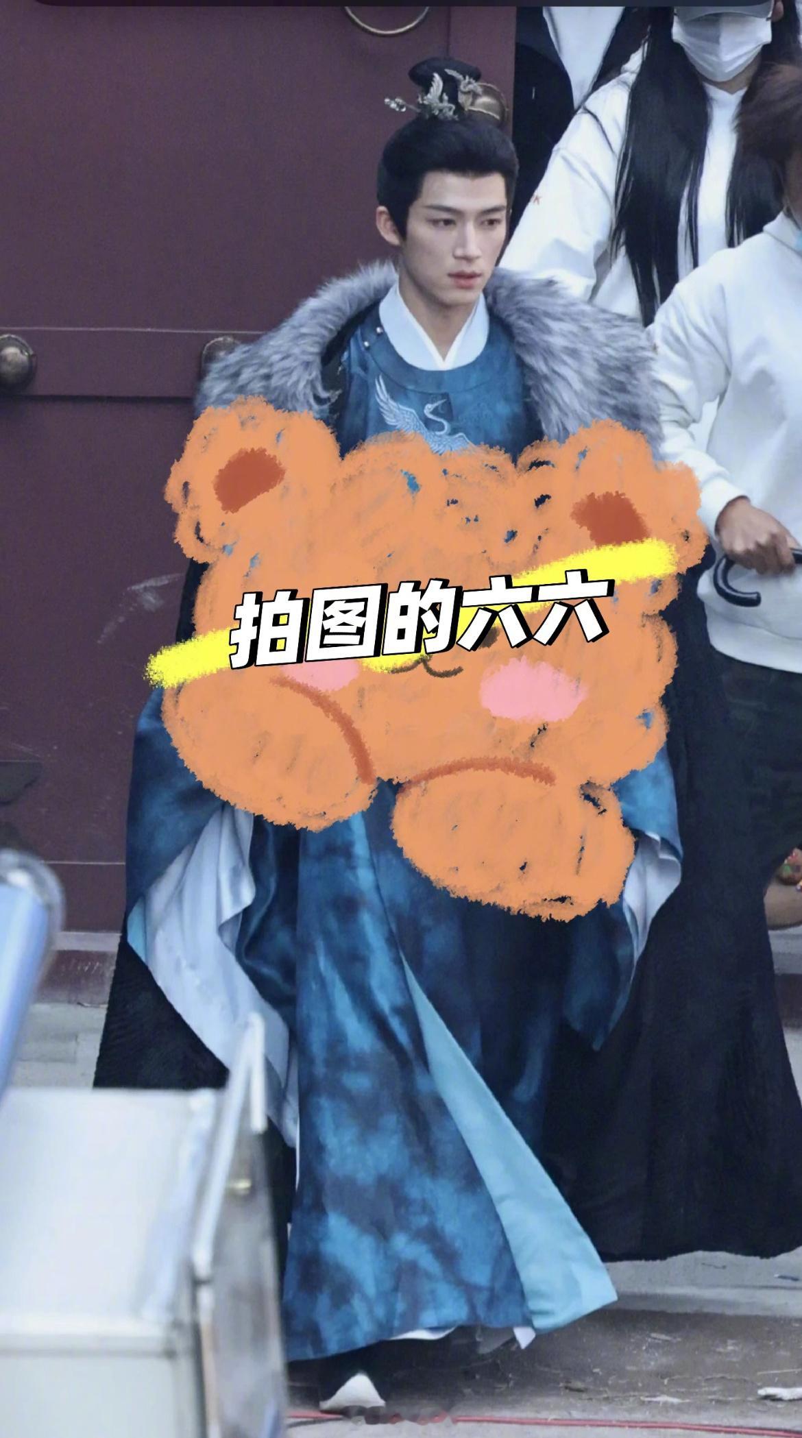 王星越唐宫造型路透，状态不错啊[酷] 