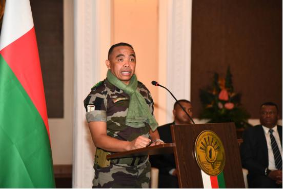 马达加斯加政府突然解散，短短几天又火速换新班子，这个非洲岛国到底想干什么？看着让