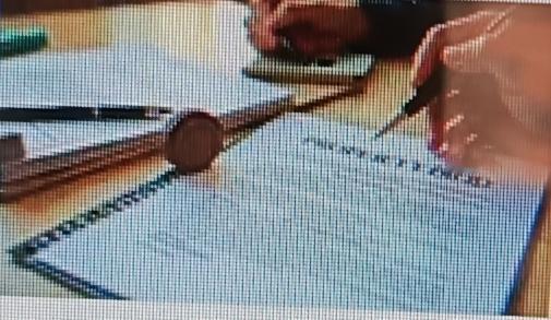 房屋赠与子女，签个清晰明确的协议很有必要。一份有效的协议，首先要求双方有完全民事