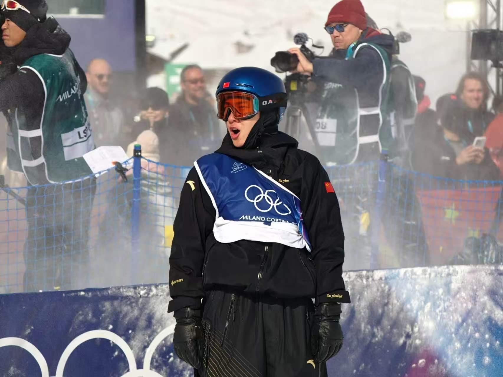 冬奥会此刻皆不凡 体坛前方记者拍摄苏翊鸣，有大片的感觉了。 