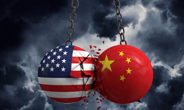 美国扣船很多人看红了眼，却不知道封锁台湾一步走错就是宣战！
公海拦军火不是执法，