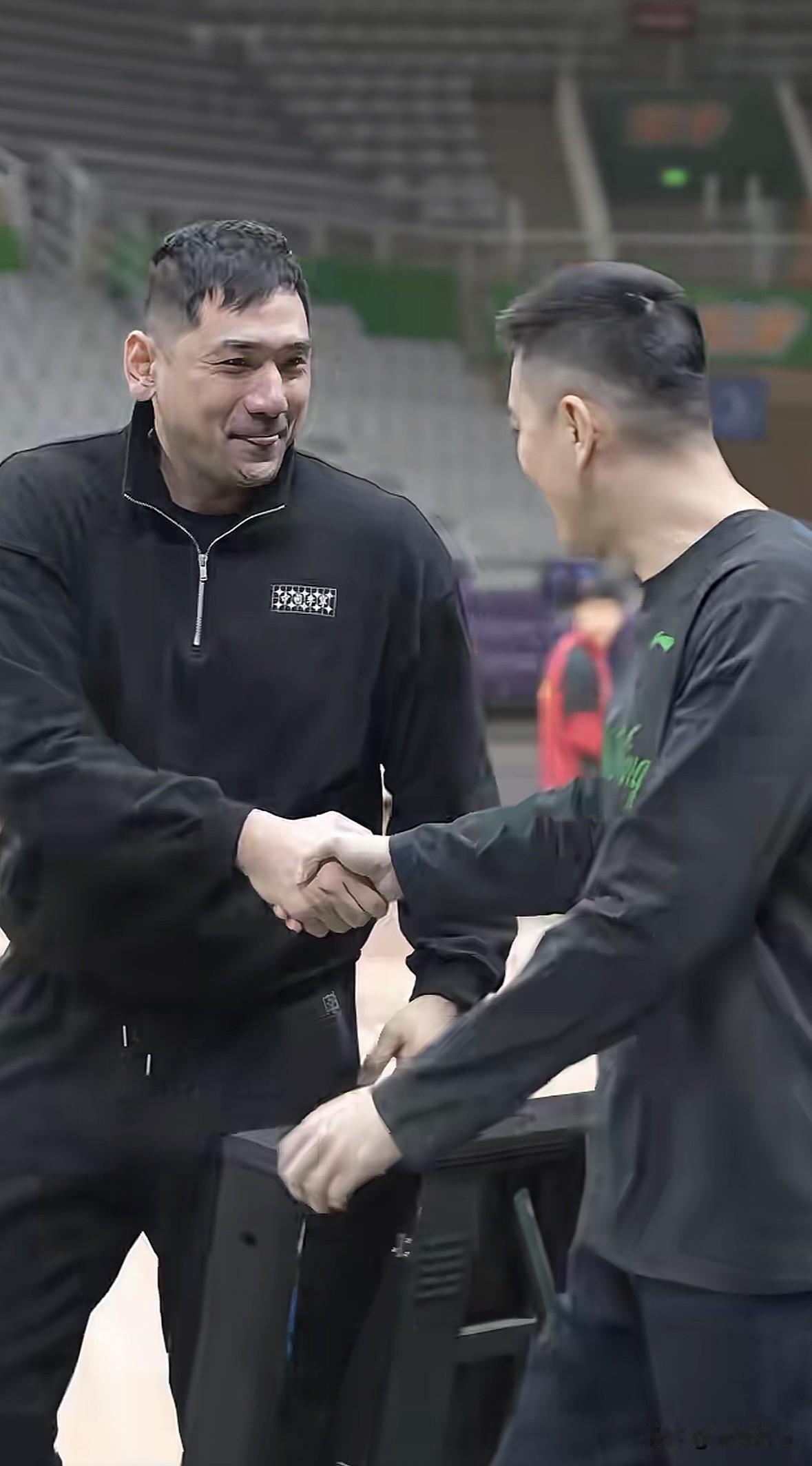 据可靠消息，吉林东北虎前主教练钟诚，和助理教练拉法.蒙克洛瓦这对老搭档，已经加盟