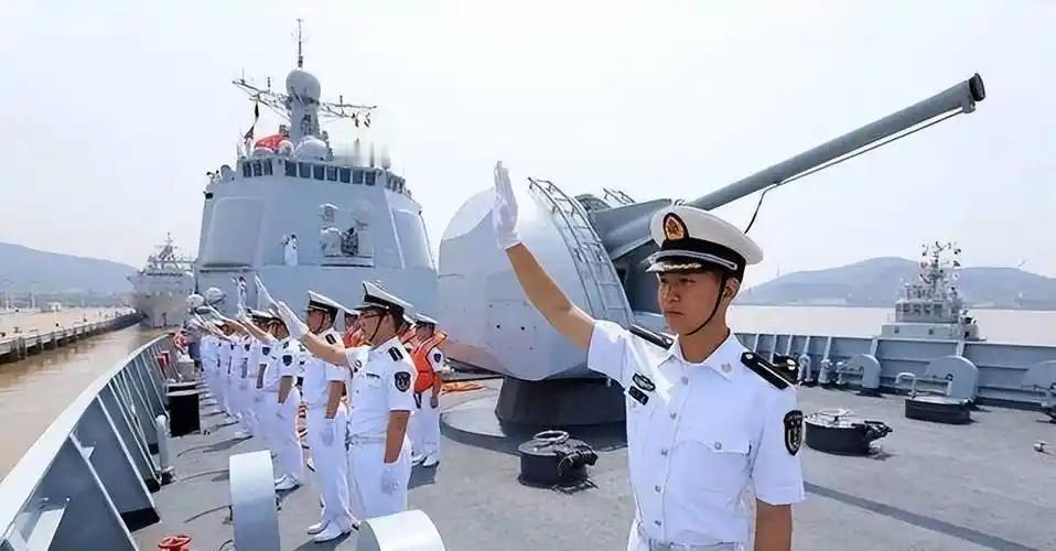 打日本，咱们可以拉俄朝一起，打台湾只能靠自己

高市早苗最近的言论，让中日关系走